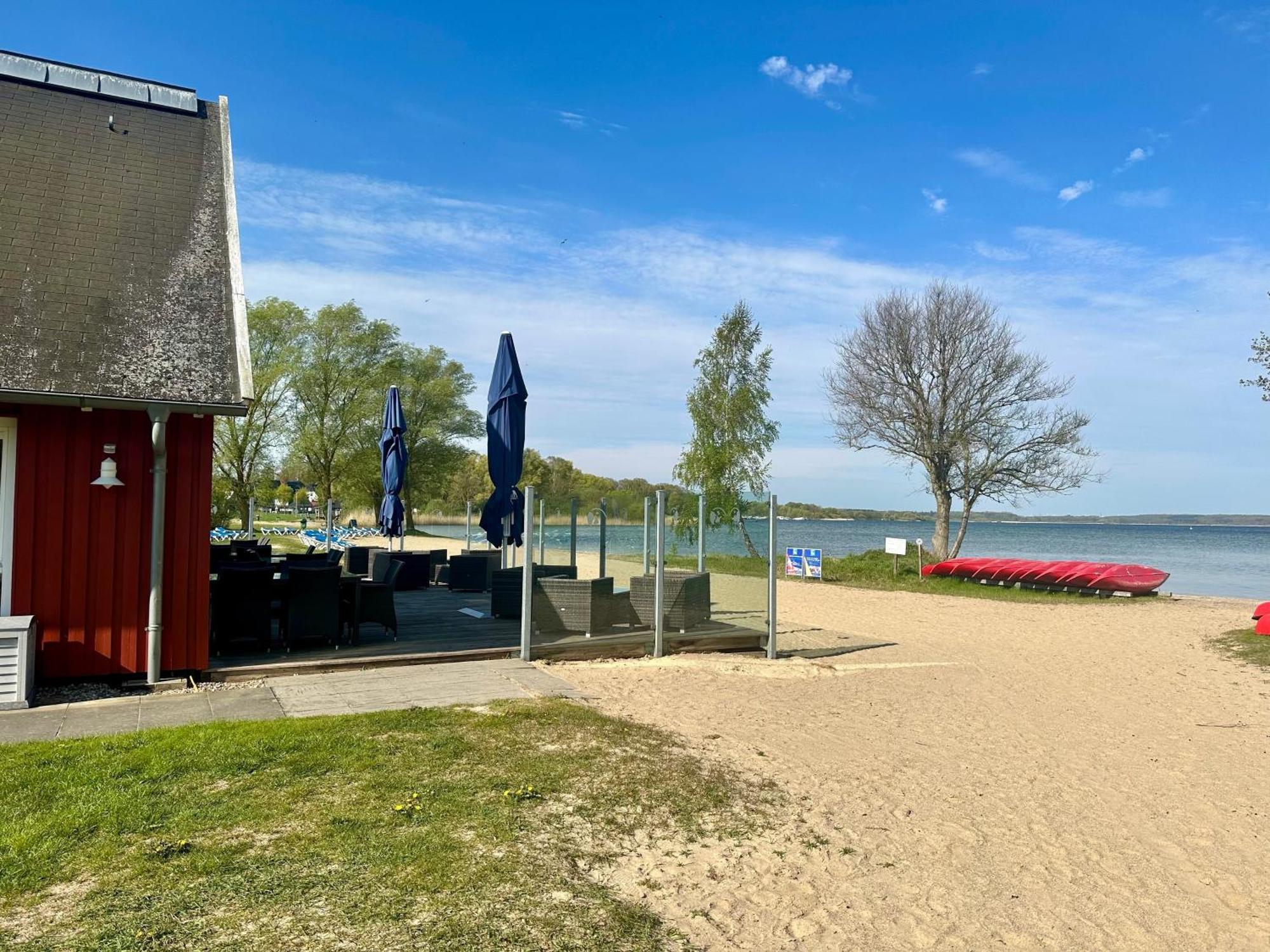 Kapitaens-Bungalow Am See Göhren-Lebbin Buitenkant foto
